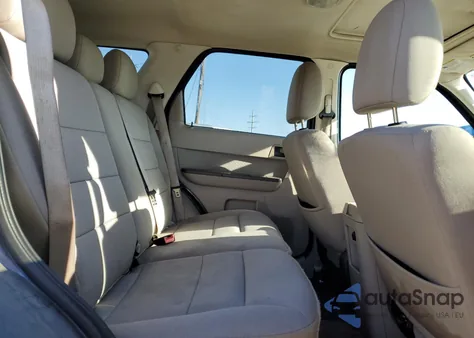 2011 Ford Escape Xlt из США, поврежденный, VIN 1FMCU9DG4BKA85540